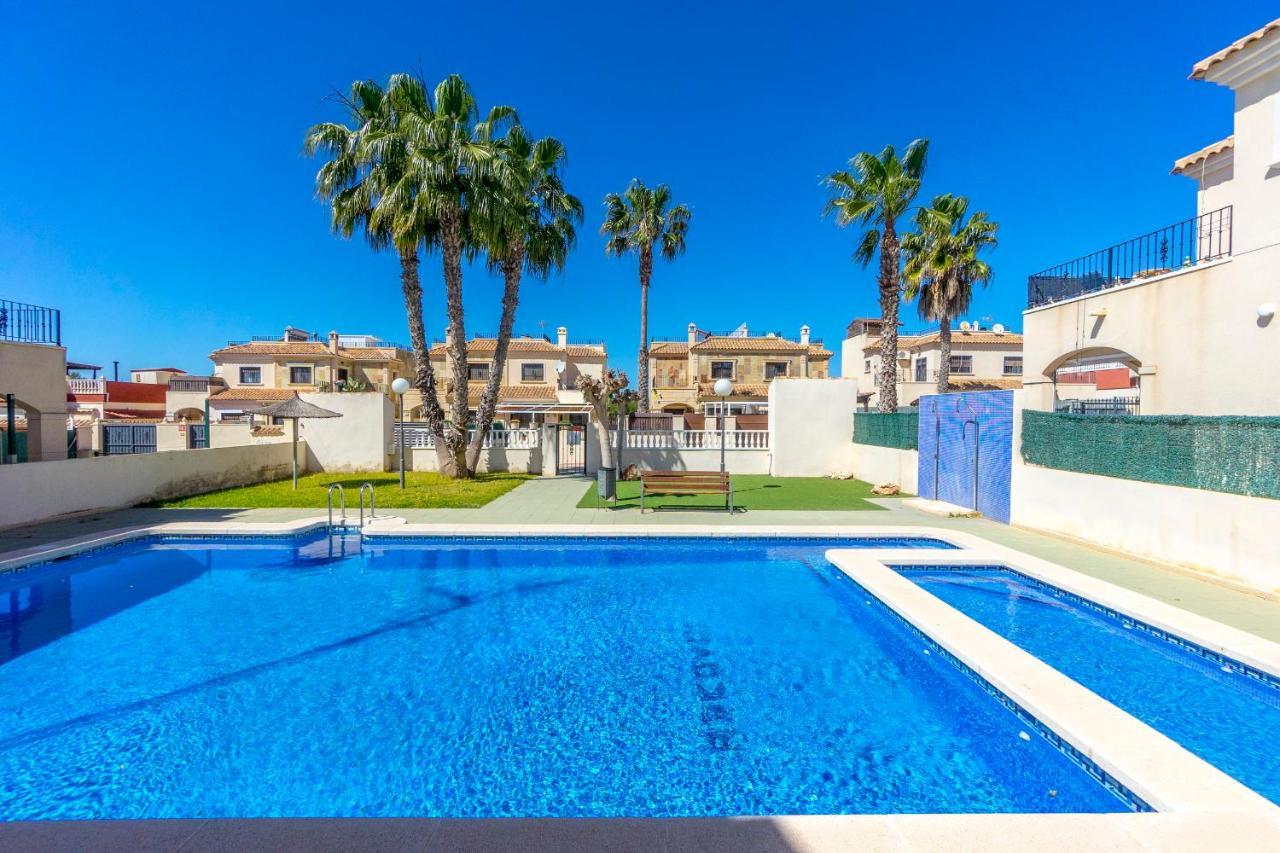 Fh Mediterraneo Torrevieja Luaran gambar